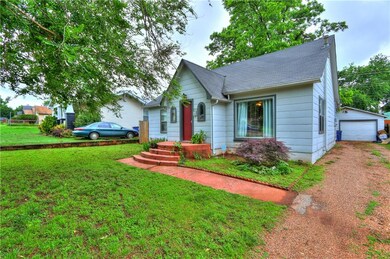 805 N Broad St, Guthrie, OK 73044 - photo 2