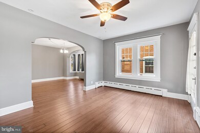 42 W Summit St, Souderton, PA 18964 - photo 5