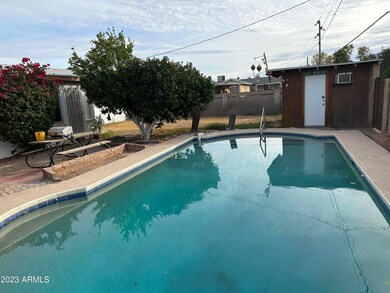 1084 N Dakota St, Chandler, AZ 85225 - photo 2