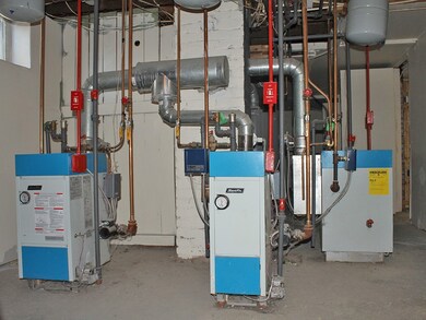 160 Whitehall St, Providence, RI 02909 - photo 5