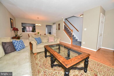 709 Saint Peters Ct, Edgewood, MD 21040 - photo 3