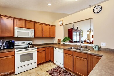 8318 Hawkshead SE unit 42, Byron Center, MI 49315 - photo 3