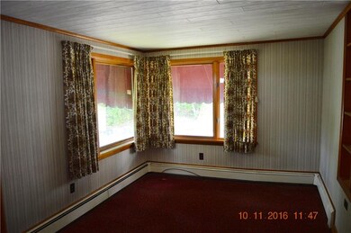 910 Hancock Ave, Vandergrift, PA 15690 - photo 7