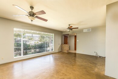 2721 n 21st ave-5