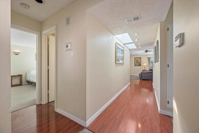 11 Park Ln, Bedford, TX 76021 - photo 5