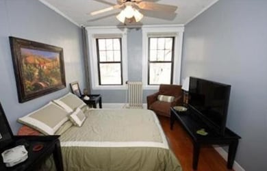 122 Riverway unit 6, Boston, MA 02215 - photo 6