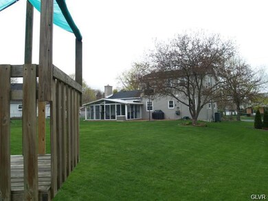 440 Georgetown Rd, Nazareth, PA 18064 - photo 5