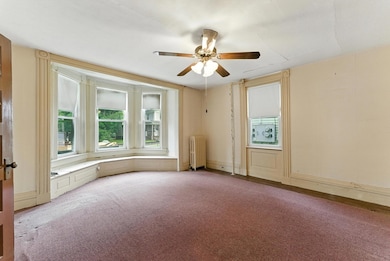 112 Grape St, Chicopee, MA 01013 - photo 3