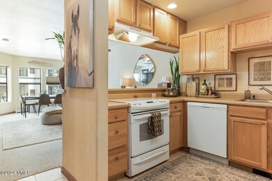 216 Main St 305 MLS-14