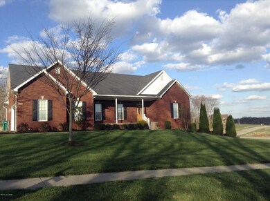 130 S Sunshine Dr, Shepherdsville, KY 40165 - photo 3