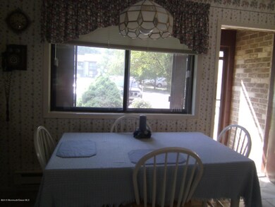 153 Cross Slope Ct unit F, Manalapan, NJ 07726 - photo 3