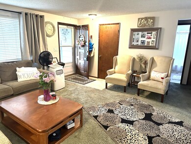 20240 Fairway Dr unit and 20242, Bend, OR 97702 - photo 6