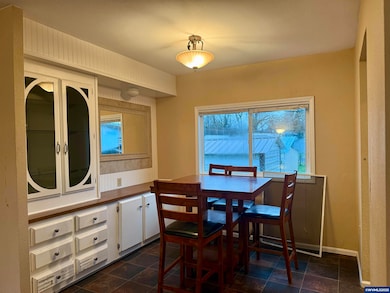 1530 Tamarack St unit 39 St, Sweet Home, OR 97386 - photo 4