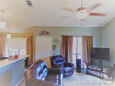 2736 S Narcissus Place, Broken Arrow, OK 74012 - photo 7
