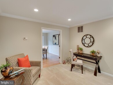 657 N Armistead St, Alexandria, VA 22312 - photo 6