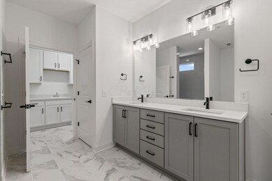 Owners bath