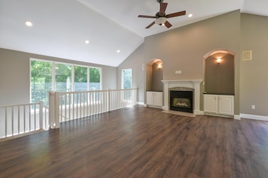 Living Room pic 2