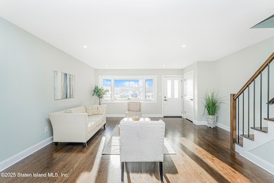 359 Ridgecrest Ave, Staten Island, NY 10312 - photo 5