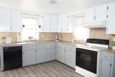 79 Read Ave, Coventry, RI 02816 - photo 7