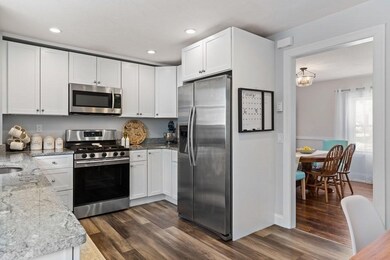 17 Ellis St, Quincy, MA 02169 - photo 2