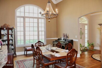 4-dining room 3