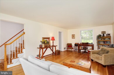 12228 Dover Rd, Reisterstown, MD 21136 - photo 4