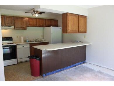 69 Twin Oaks Terrace, South Burlington, VT 05403 - photo 7