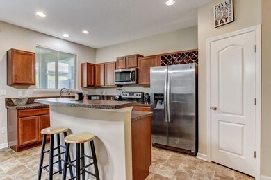 8859 Grassy Bluff Dr, Jacksonville, FL 32216 - photo 6