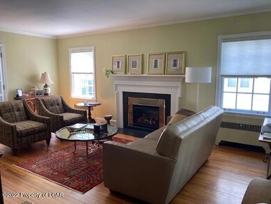 557 Westmoreland Ave, Kingston, PA 18704 - photo 4