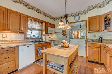 145 E Cliff St, Somerville, NJ 08876 - photo 3