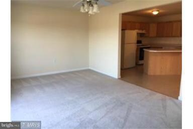 34 Litchfield Ln W, Martinsburg, WV 25405 - photo 5