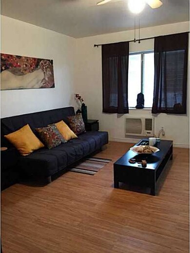 7945 Carlyle Ave unit 8, Miami Beach, FL 33141 - photo 5