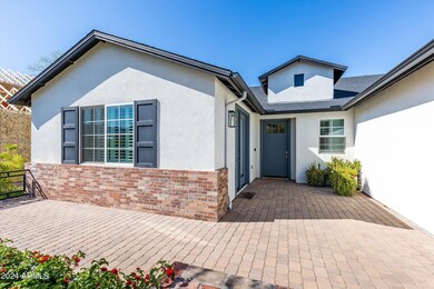 04-4322 W Cheery Lynn Rd-4