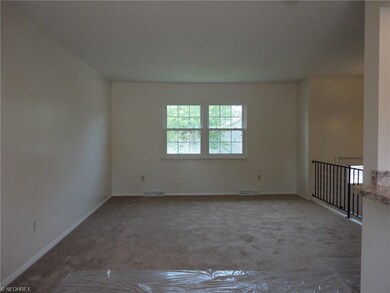 4506 E Lake Rd, Sheffield Lake, OH 44054 - photo 6