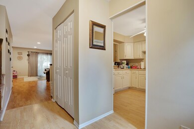 79 Bradford Ct, Matawan, NJ 07747 - photo 3