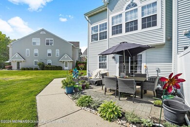 57 Phoenix Ct unit 159, Tinton Falls, NJ 07712 - photo 5