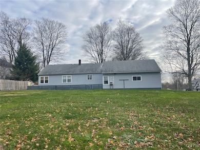 57 State St, Oneida, NY 13421 - photo 4