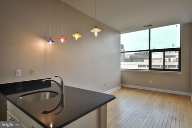 315 Arch St unit 408, Philadelphia, PA 19106 - photo 5