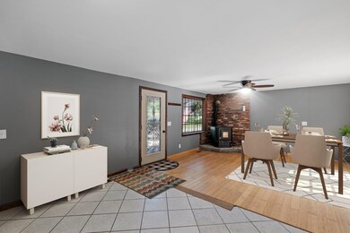 899 Salmon Falls Rd, Rochester, NH 03868 - photo 5