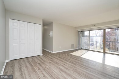 11052 Camfield Ct unit 6A-104, Manassas, VA 20109 - photo 4