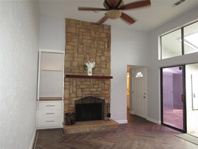 610 Bellaire Dr unit D, Hurst, TX 76053 - photo 7