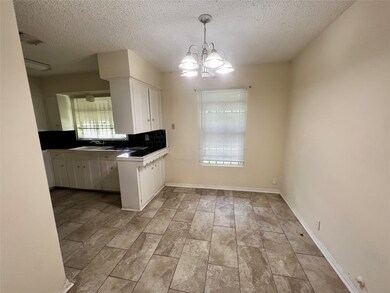 10214 Envoy St, Houston, TX 77016 - photo 7