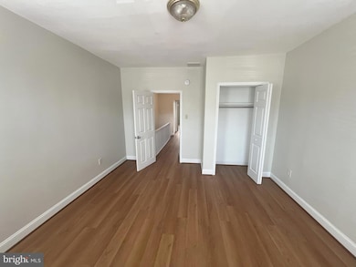 516 S Highland Ave, Baltimore, MD 21224 - photo 4