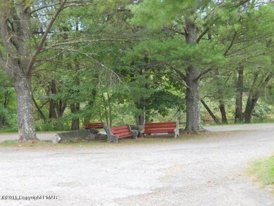 3910 Pennsylvania 447 unit 4, Cresco, PA 18326 - photo 5