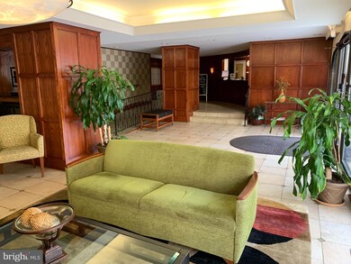 Jefferson House unit 801, Washington, DC 20037 - photo 5