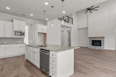 4107 Abasolo, San Antonio, TX 78261 - photo 4