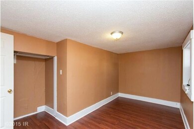 2605 E Walnut St, Des Moines, IA 50317 - photo 5