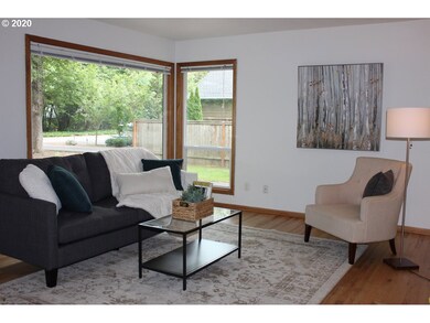 18691 Old River Dr, West Linn, OR 97068 - photo 3