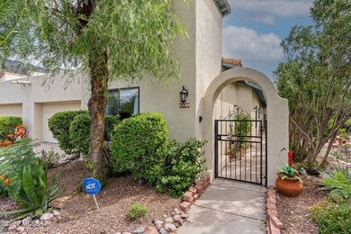 05-Gated Entrance