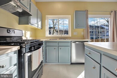 7201 Parsons Ct, Alexandria, VA 22306 - photo 7